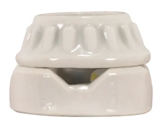 SATCO/NUVO Two Piece Medium Base Porcelain Sign Receptacle Screw Terminals 1-1/2 Inch Height 2-1/4 Inch Diameter 660W 250V (90-1112)